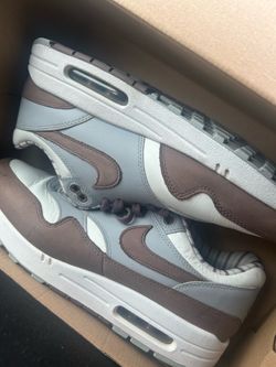 Nikes size 10.5