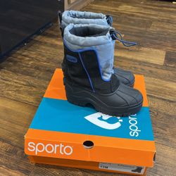Kids Snow boots Size 13