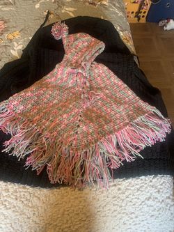 Crochet Cape/Poncho/Capa