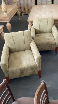 Micro Suede Arm Chair With Wooden Legs