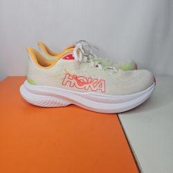Hoka One One Mach 6 Women's White Size 7