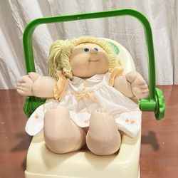 Cabbage  Vintage 1983 Cabbage Patch Kids Doll Seat/Carrier/Rocker Baby girl cabbage 1993