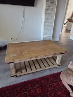 Free large coffee table