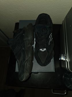 New Balance Triple Black Men's Size 9