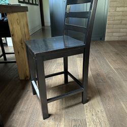 5 Counter Height Bar Stools 
