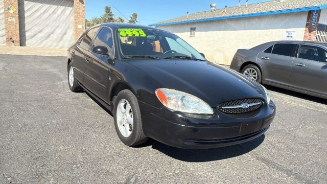 2003 Ford Taurus