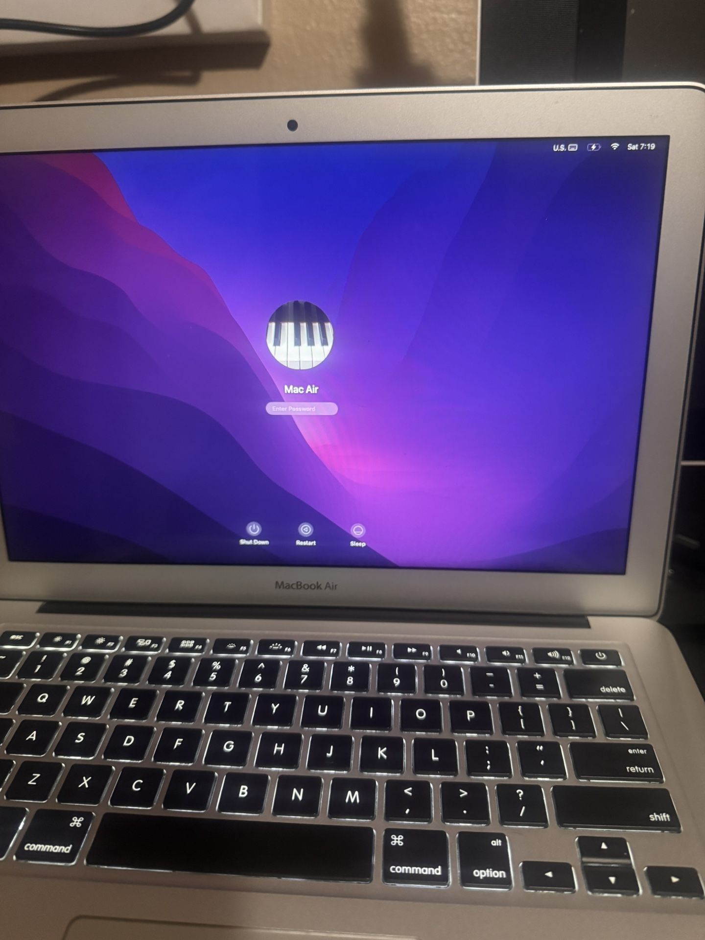 MacBook Air 13”