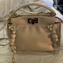 Fendi Peekaboo leather handbag 