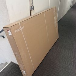 NEW - Samsung 75" Class Q7F Series QLED 4K UHD Al Smart TV 