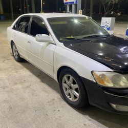 2002 Toyota Avalon XLS