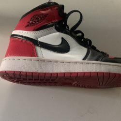 jordan 1 red white and black