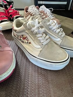Men  shoes Size 9