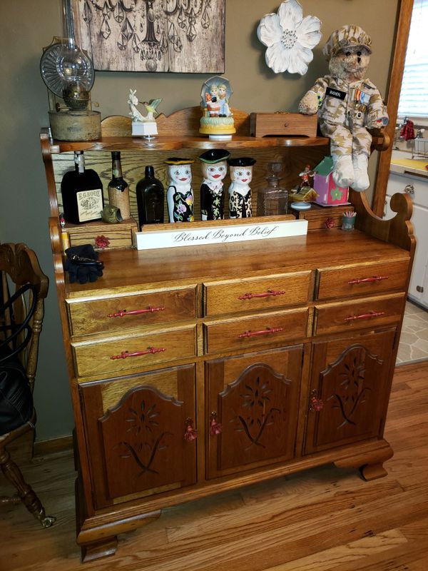 Antique Buffet Hutch Sideboard for Sale in Tacoma, WA ...