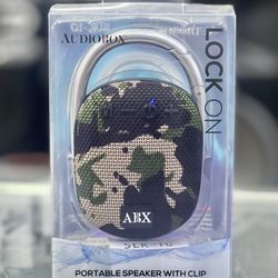 Rechargeable Portable Bluetooth Mini Clip On Speaker