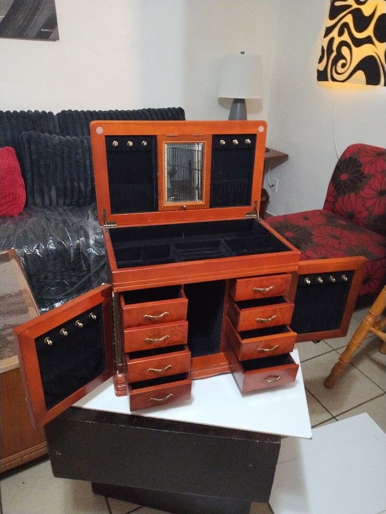 Jewelry Box