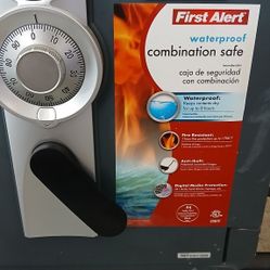 FIRST ALERT COMBINATION SAFE 150.00 