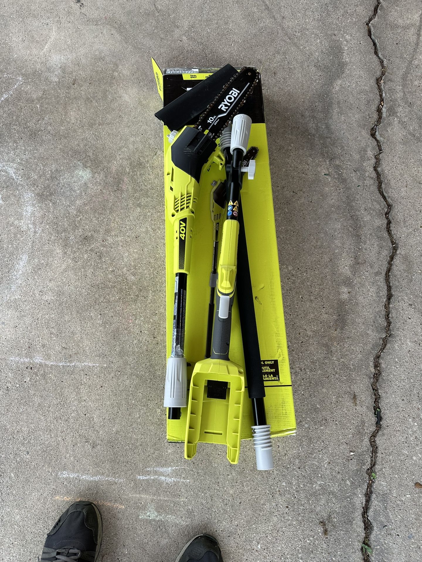 RYOBI 40V 10 in. Cordless Battery Pole Saw (Tool-Only)