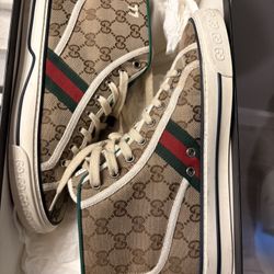 Gucci Men's Tennis 1977 Canvas High Top Sneakers 