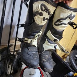 Motoceoss Boots size 9