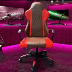 Gaming Chair Black and Red New in Irvine