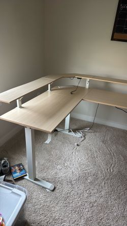 Adjustable Standing Desk