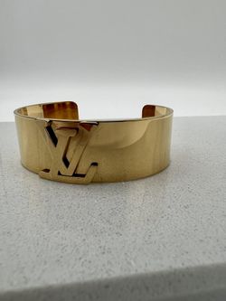 Bracelets Bangle LV for Sale in Homestead, FL - OfferUp