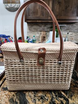 Beautiful Basket Purse