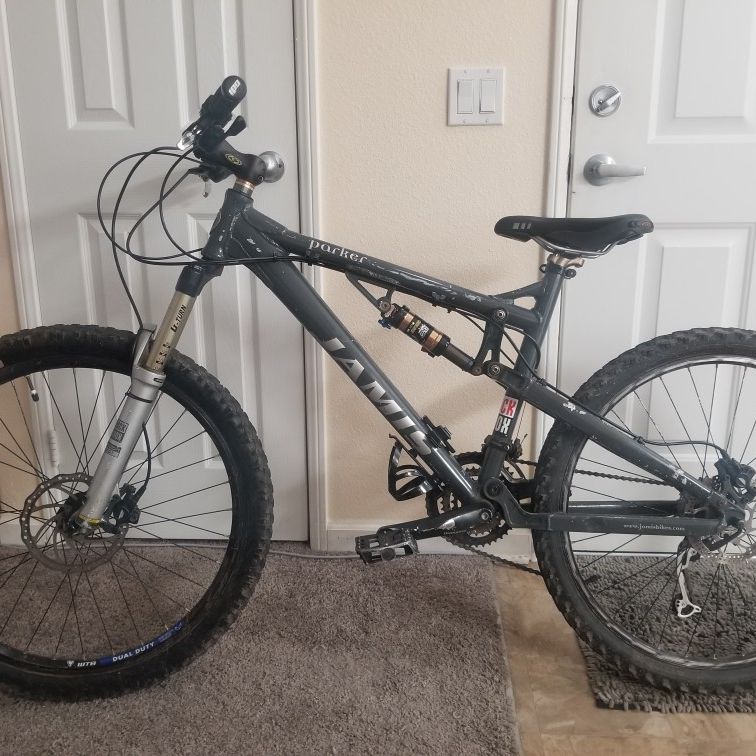 Jamis Parker 1 full suspension Mountain Bike