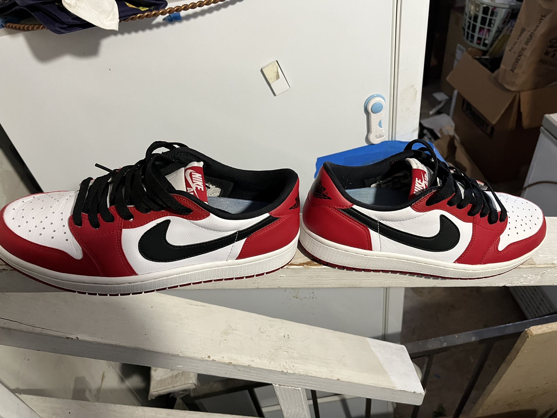 Super Clean Chicago Air Jordan 1 Low Size 9.5