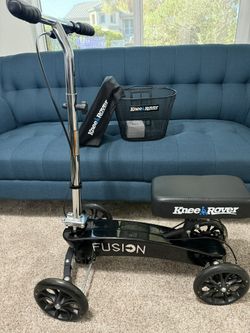 Kneerover Fusion Scooter w/ Accessories