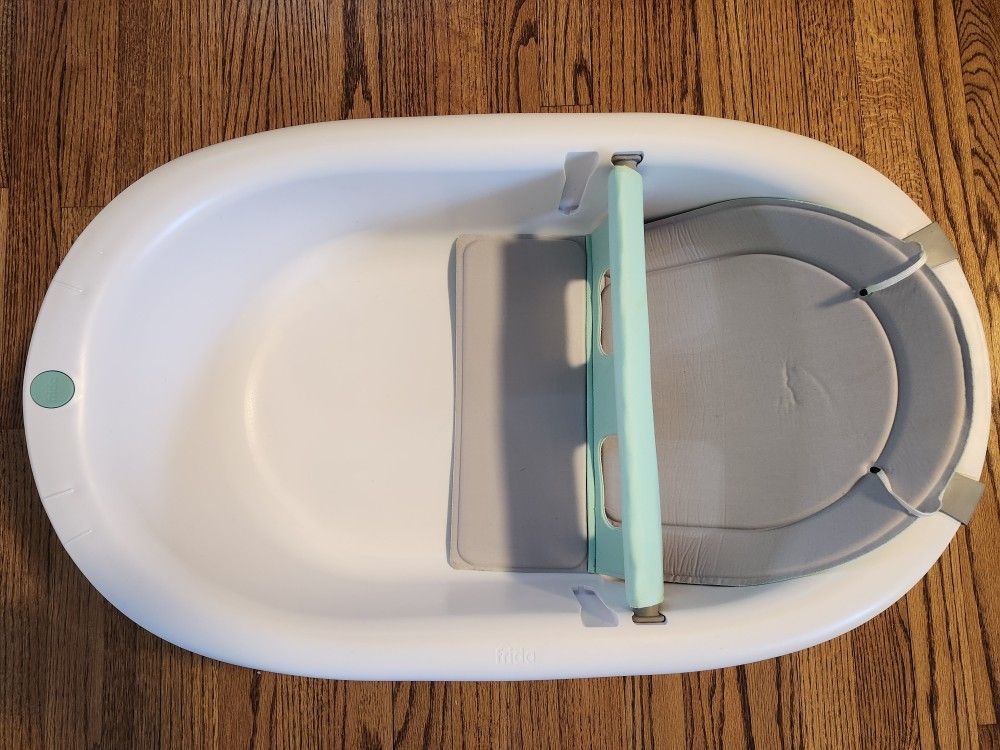 Frida Baby Bath Tub