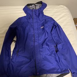 Patagonia Shell Rain Jacket size xs