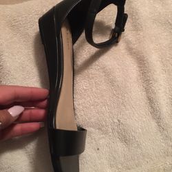 New Aldo Black Low Heel Open Toe Sandals Size 8