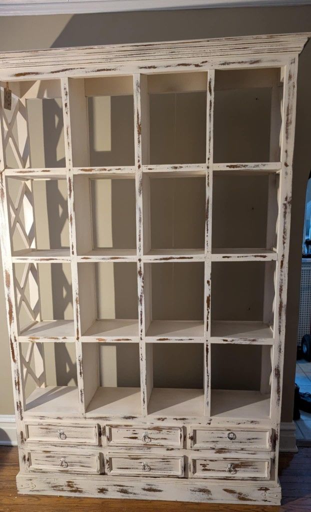 Nadaeu Bookcase