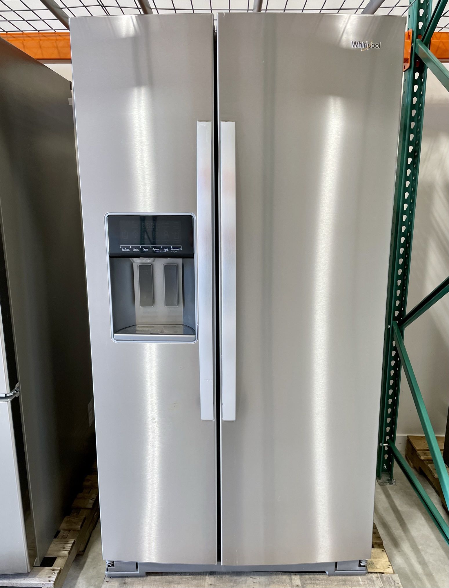 Whirlpool 28 cu. ft. SidebySide Refrigerator with Water Dispenser for Sale in Austin, TX OfferUp