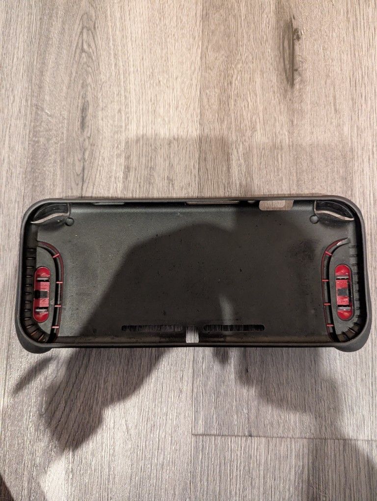 Skull & Co. Gripcase for Nintendo Switch