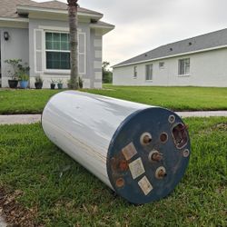 Free Water Heater for Scrap or Parts 
