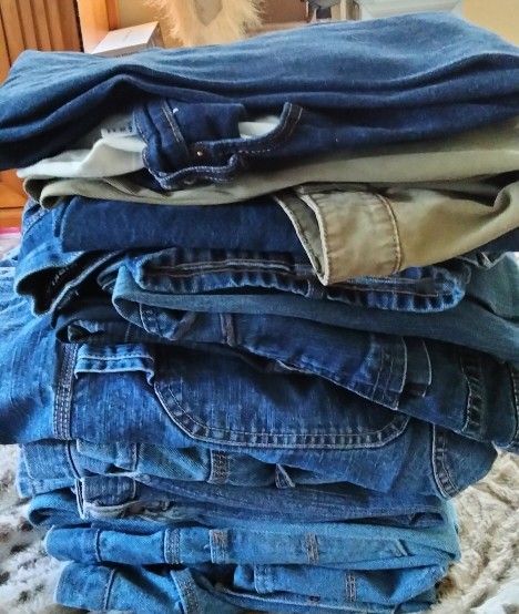 Men's Worn Jeans