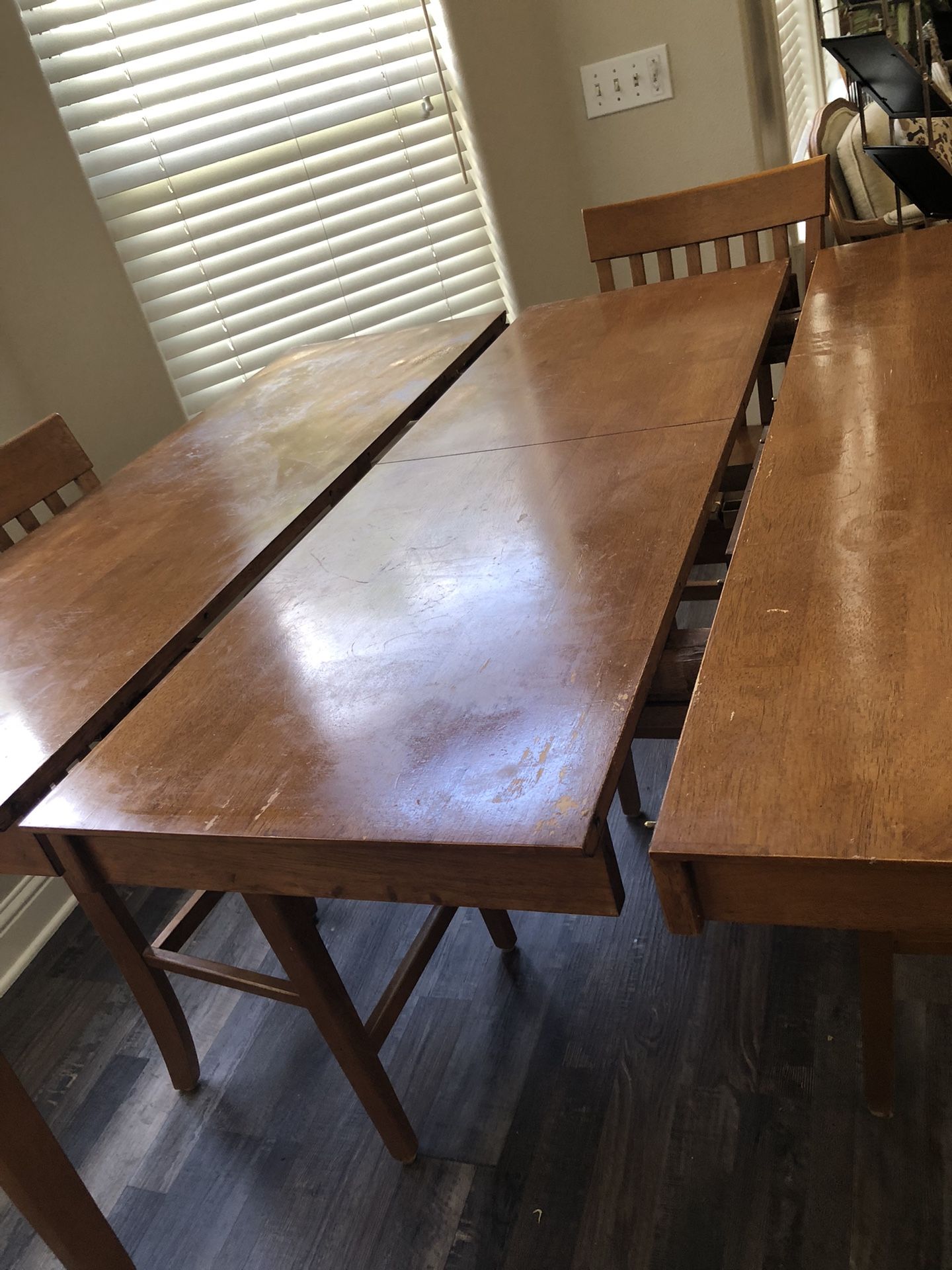 Expandable Kitchen Table With Eight Chairs Counter Top Height