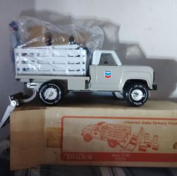 Tonka Chevron Stake Delivery Truck No. 3100