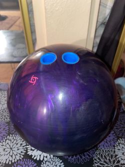 Storm typhoon no thumb bowling ball