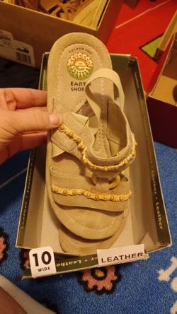 Earth Shoes Leather Sandals Size 10 Wide