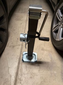 TOWKING 8000Lbs Square Pipe Mount Jack