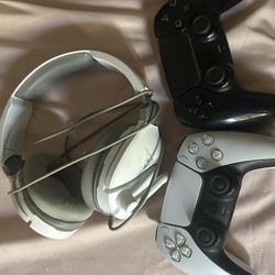 Ps5 Controllers And Headset