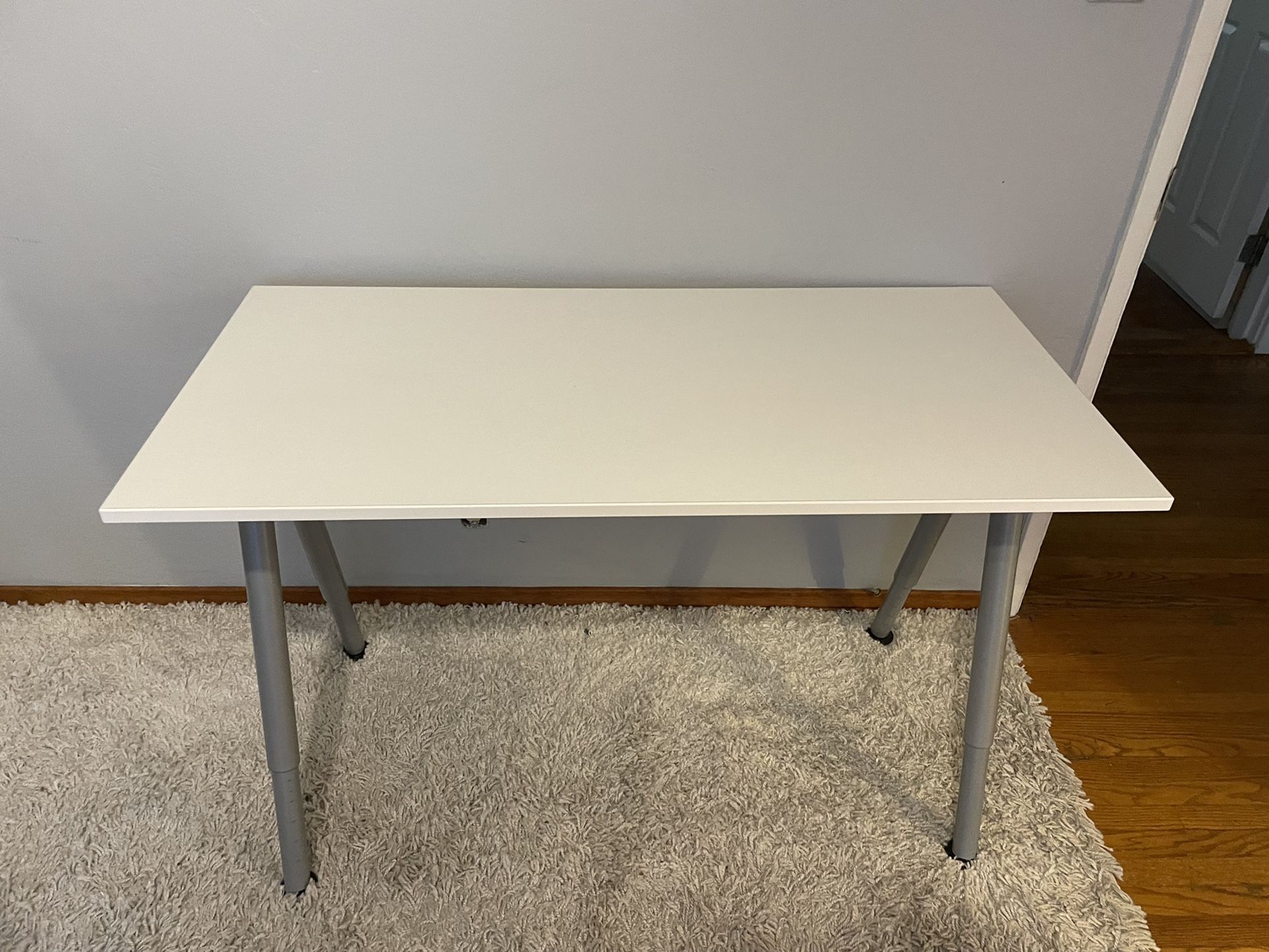 White Ikea Desk Adjustable Legs for Sale in San Diego, CA OfferUp