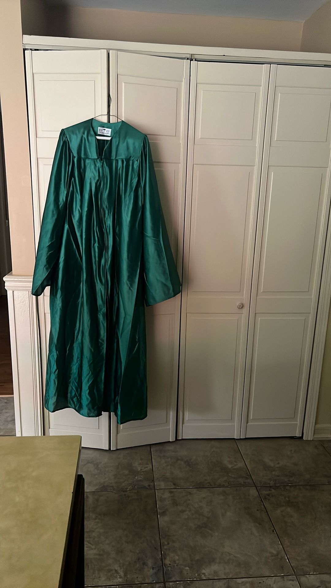 Longwood High School Graduation Gown