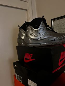 Bakin Posit By Nike Size 12