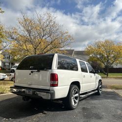 2001 Yukon XL alt 