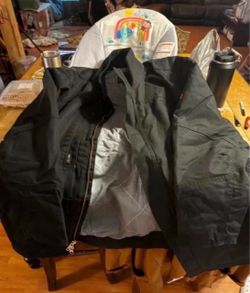 Men’s Ariat FR Coat size xxl
