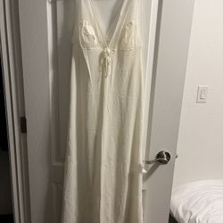 Vintage Nightgowns 